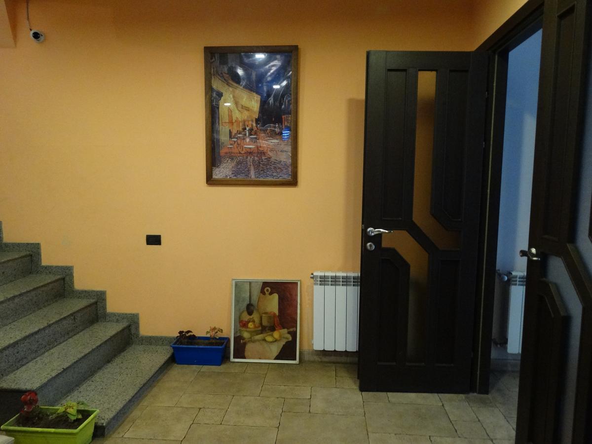 Destiny 1 Hostel Ereván Exterior foto